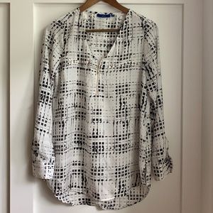 Apt. 9 Black/White Zip Blouse, Small